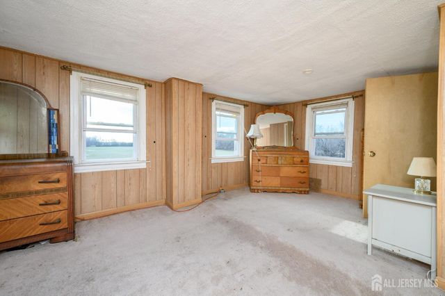 35 Potts Road, Robbinsville, NJ 08691