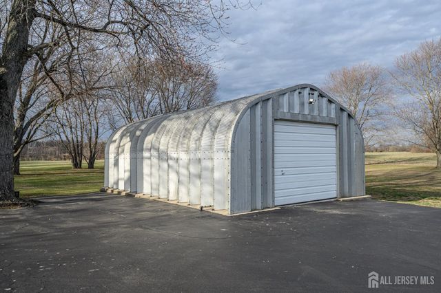 35 Potts Road, Robbinsville, NJ 08691