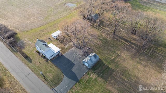 35 Potts Road, Robbinsville, NJ 08691