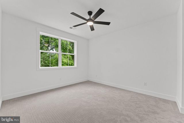 3 WHITWORTH AVE, Paoli, PA 19301