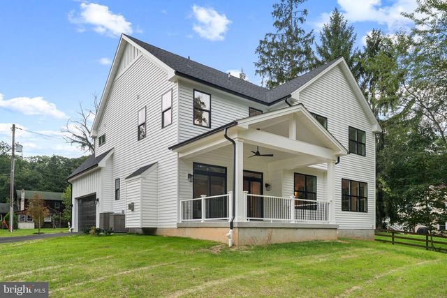 3 WHITWORTH AVE, Paoli, PA 19301