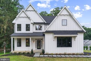 3 WHITWORTH AVE, Paoli, PA 19301