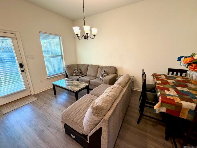 40087 Trace Ave, Prairieville, LA 70769