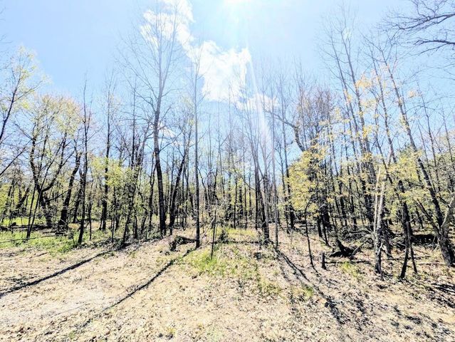 385 Ember Court, Oxford, WI 53965
