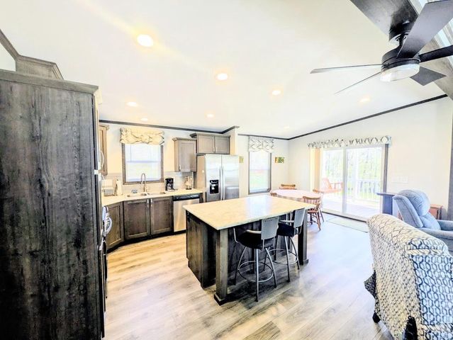 385 Ember Court, Oxford, WI 53965