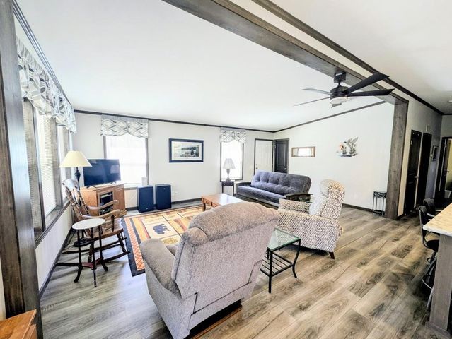 385 Ember Court, Oxford, WI 53965
