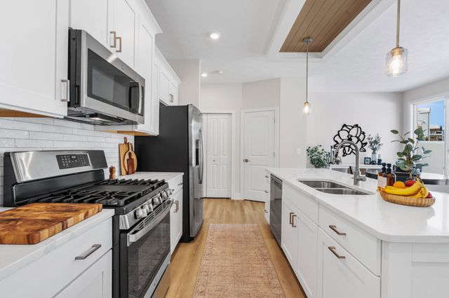 1729 Thyme Drive SW, Byron Center, MI 49315