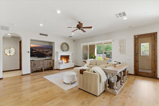20007 N 96th Way, Scottsdale, AZ 85255
