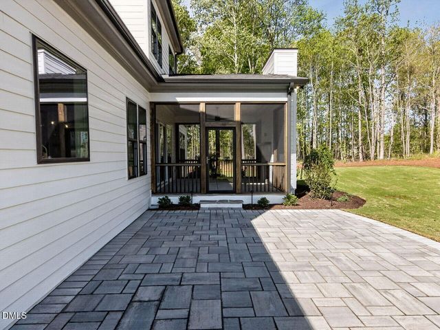 25 Alex Farm Court, Zebulon, NC 27597