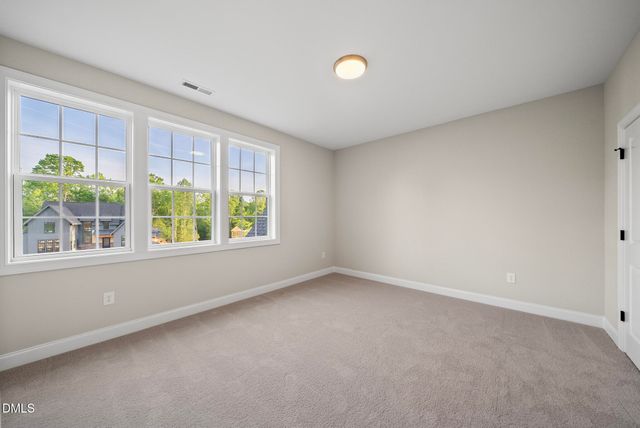 25 Alex Farm Court, Zebulon, NC 27597