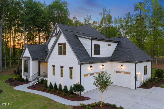 25 Alex Farm Court, Zebulon, NC 27597