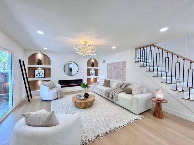2261 Central Park Drive, Campbell, CA 95008