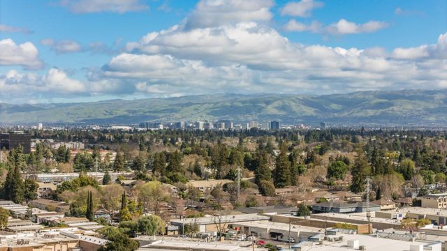 2261 Central Park Drive, Campbell, CA 95008