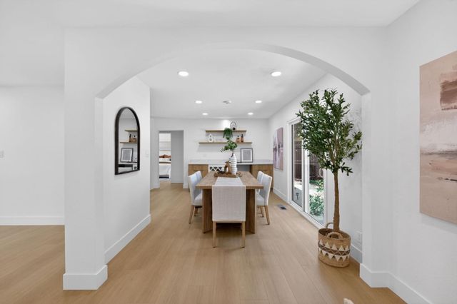2261 Central Park Drive, Campbell, CA 95008