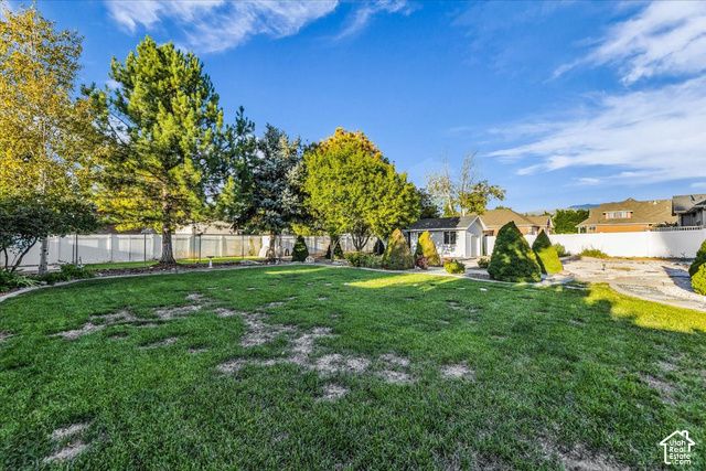 1106 W 2700 S, Syracuse, UT 84075
