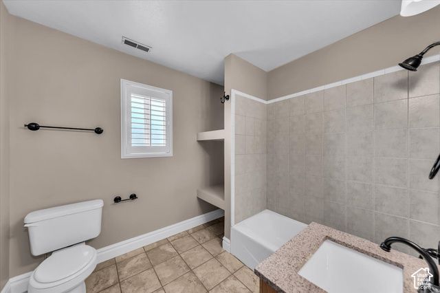 1106 W 2700 S, Syracuse, UT 84075