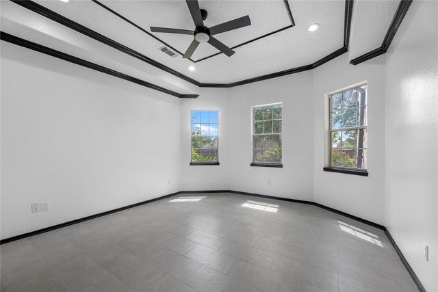 21703 Spur Circle Lane, Crosby, TX 77532