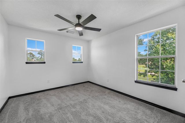 21703 Spur Circle Lane, Crosby, TX 77532