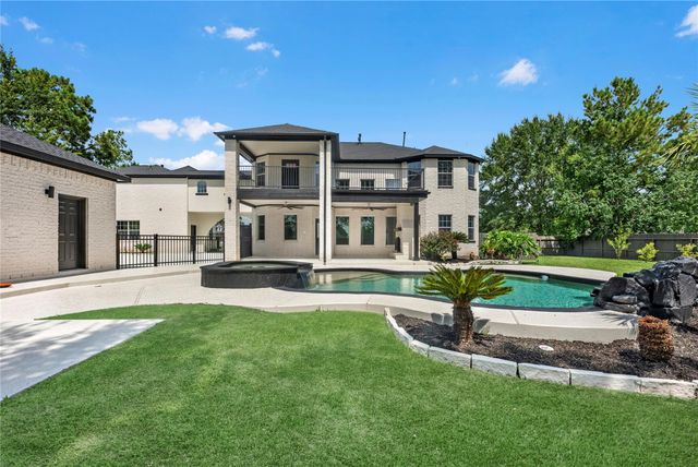 21703 Spur Circle Lane, Crosby, TX 77532