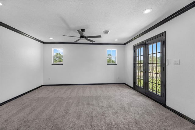 21703 Spur Circle Lane, Crosby, TX 77532