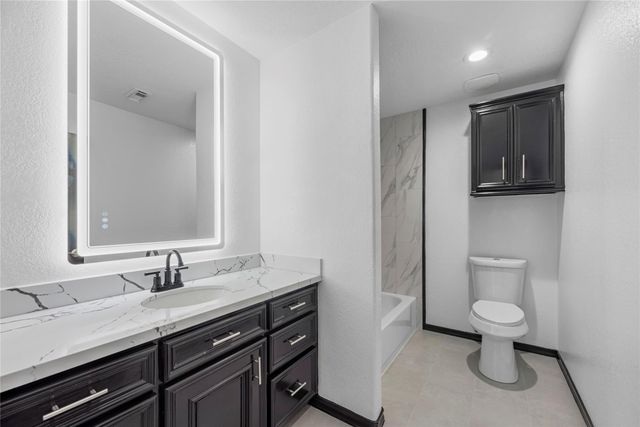 21703 Spur Circle Lane, Crosby, TX 77532