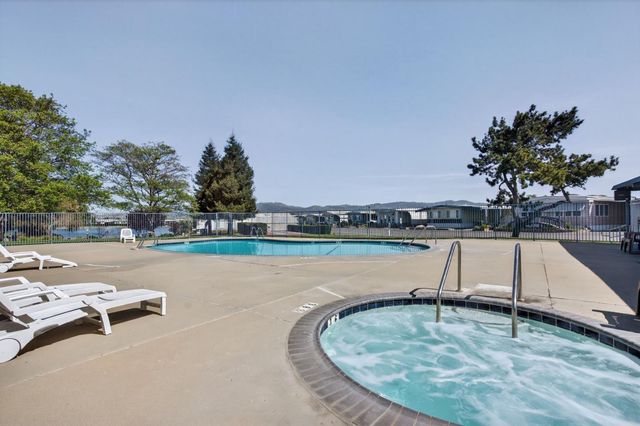 158 Kern Street 10, Salinas, CA 93905