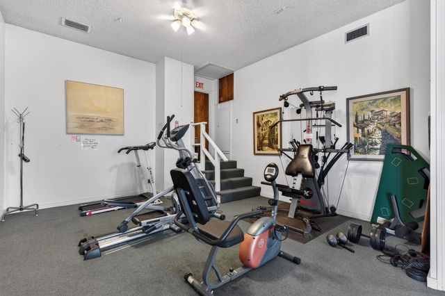 158 Kern Street 10, Salinas, CA 93905