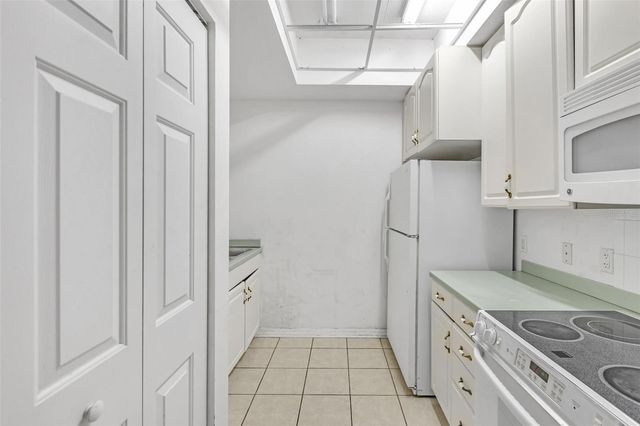 3730 CADBURY CIRCLE 431, Venice, FL 34293