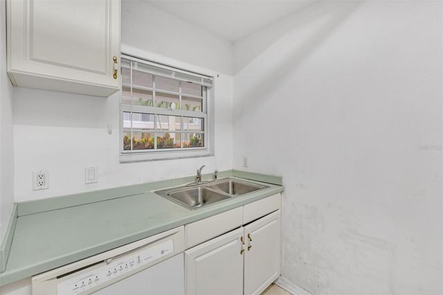 3730 CADBURY CIRCLE 431, Venice, FL 34293