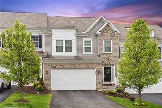 2268 Flint Dr, South Strabane, PA 15301