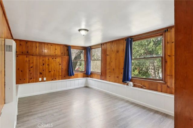 532 Sunset, Crestline, CA 92325