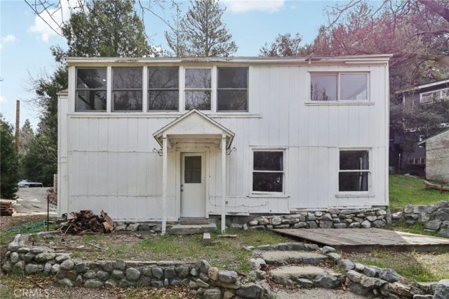 532 Sunset, Crestline, CA 92325