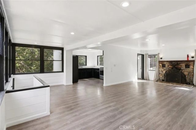 532 Sunset, Crestline, CA 92325