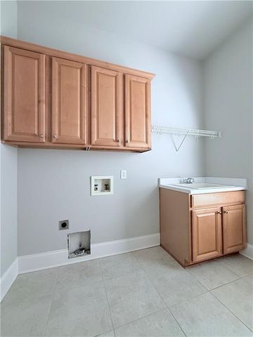 2308 Braunsroth Lane, Hampton, GA 30228