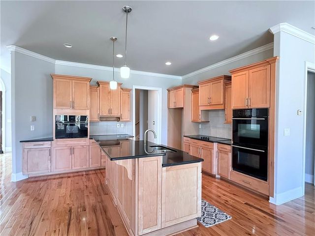 2308 Braunsroth Lane, Hampton, GA 30228