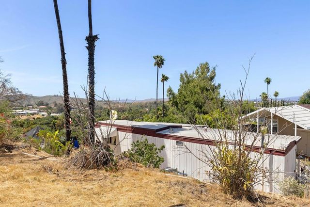 13490 Highway 8 Business SPC 18, Lakeside, CA 92040