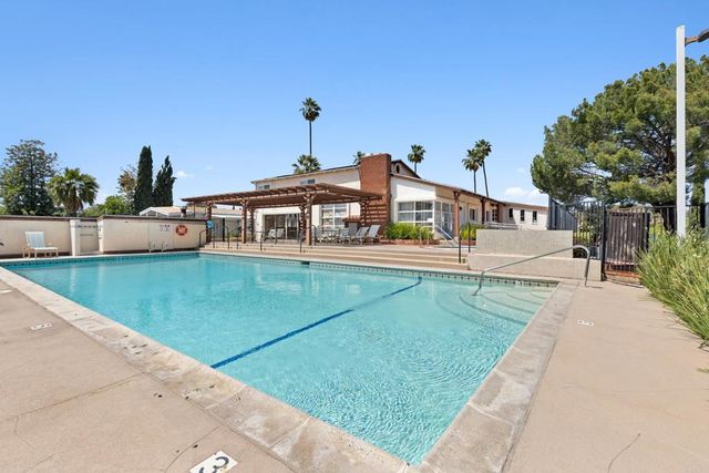 13490 Highway 8 Business SPC 18, Lakeside, CA 92040