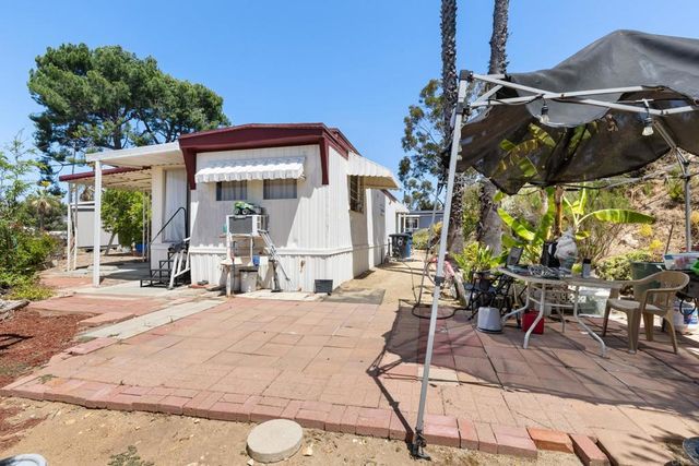 13490 Highway 8 Business SPC 18, Lakeside, CA 92040