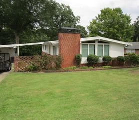 1520 N Druid Hills N Road, Brookhaven, GA 30319