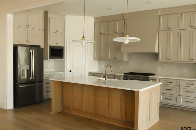 3143 Club Drive 3143 Club Drive, Tyler, TX 75703