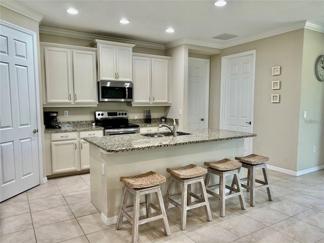 255 MARAVIYA BOULEVARD, Nokomis, FL 34275