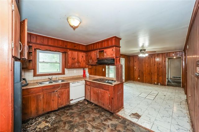 3179 Dogwood Drive, Atlanta, GA 30344