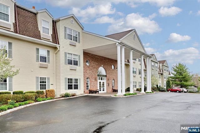 1314 Richmond Road, West Milford, NJ 07480