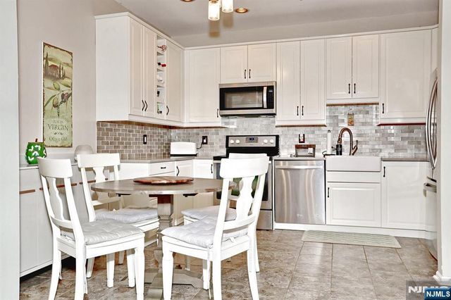 1314 Richmond Road, West Milford, NJ 07480