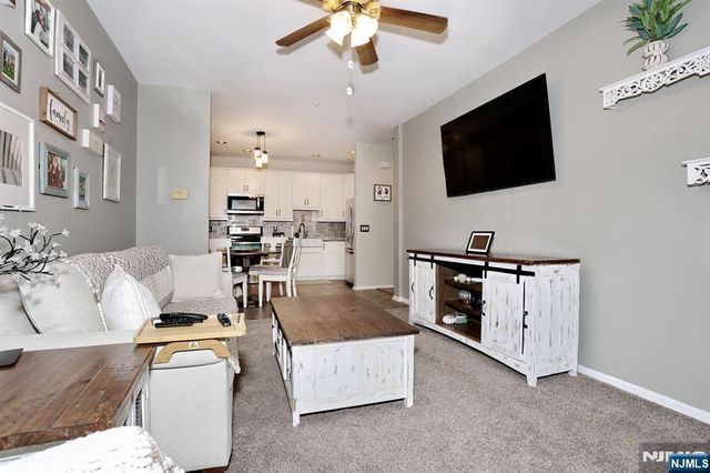 1314 Richmond Road, West Milford, NJ 07480