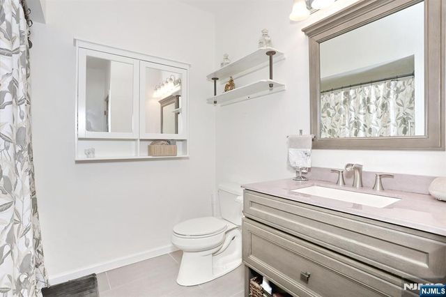 1314 Richmond Road, West Milford, NJ 07480