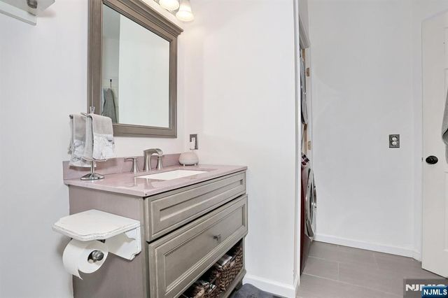 1314 Richmond Road, West Milford, NJ 07480