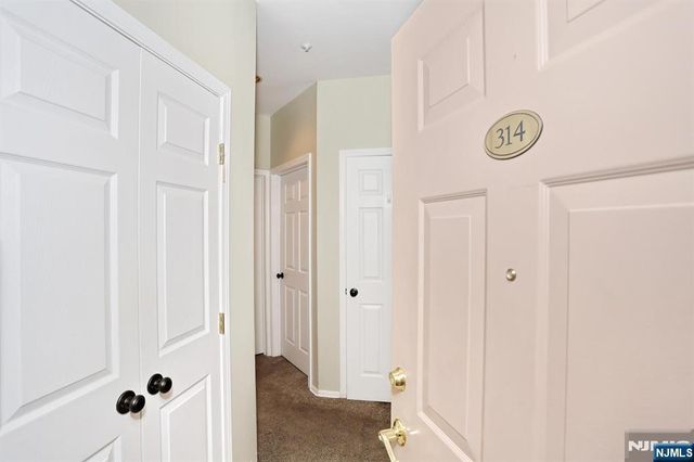 1314 Richmond Road, West Milford, NJ 07480