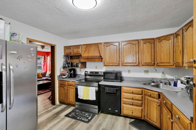 7400 Marlan Avenue, Reynoldsburg, OH 43068