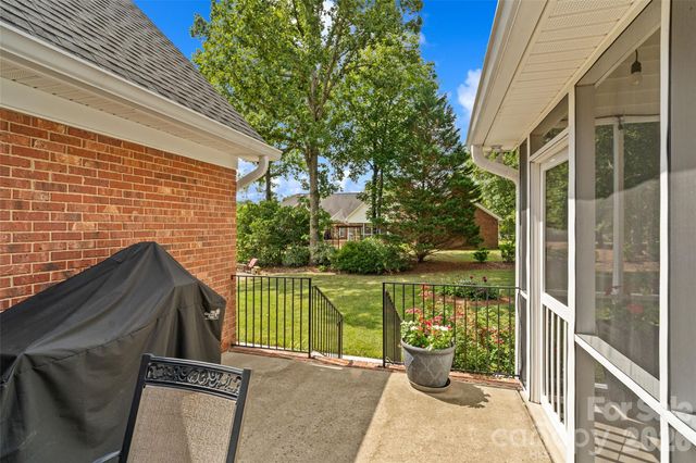 1135 Hunter Trail Court, Rock Hill, SC 29730